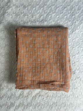Gerber Modern Moments Baby Swaddle Blanket Gray Print Rust Brown Muslin Cotton
